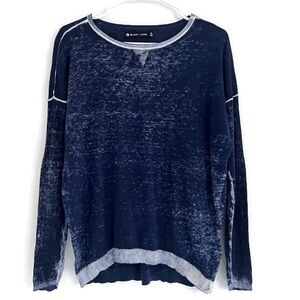 Blanc Noir Huntress Blue Women's Boyfriend Sweater Long Sleeve Size Medium